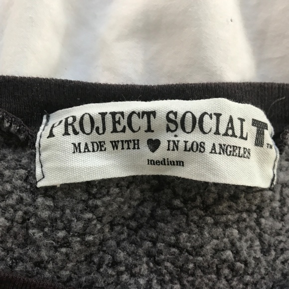 Project Social T - Super Soft Daisy Sweatshirt <3 - Picture 3 of 4